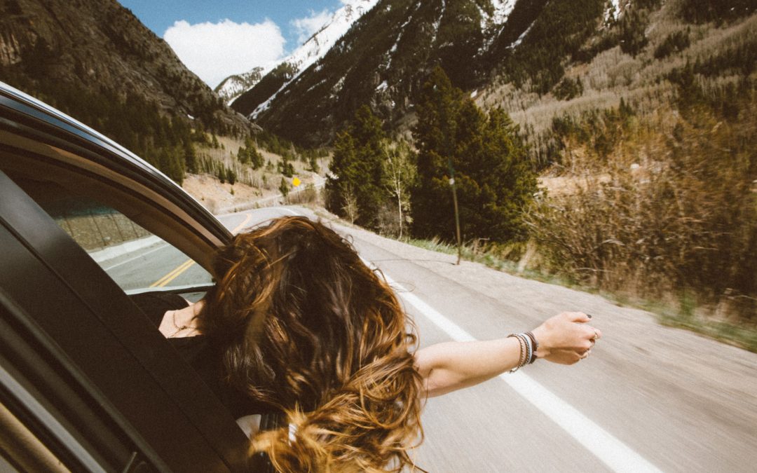 Awesome Ideas and Helpful Tips for a Road Trip With Friends